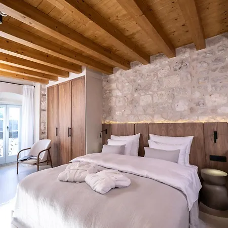דירה Forkira Luxury Hvar